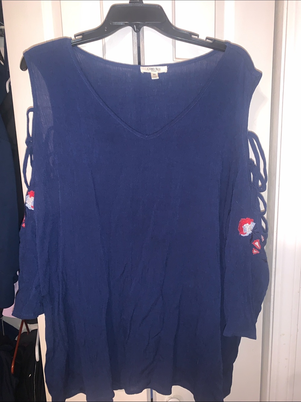 Coldwater Creek Navy Blue Cold-Shoulder Embroidered Top